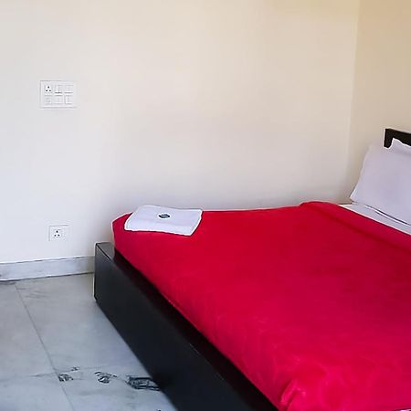 Deluxe Room In Cr Park Neu-Delhi Exterior foto
