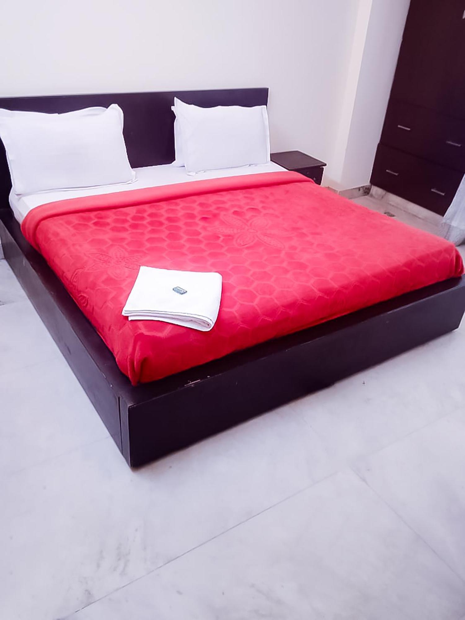 Deluxe Room In Cr Park Neu-Delhi Exterior foto